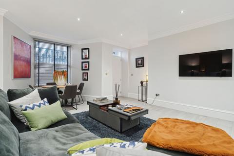 3 bedroom flat for sale, Park Terrace, Flat 1, Park District, Glasgow, G3 6BY