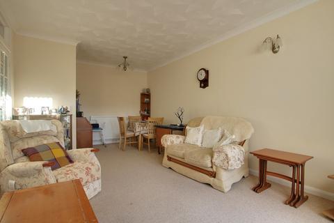 2 bedroom detached bungalow for sale, Romsey