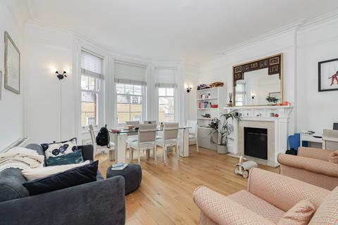 3 bedroom apartment for sale, Abingdon Road, Kensington, W8