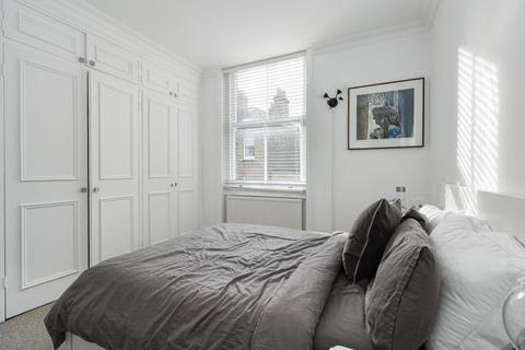 3 bedroom apartment for sale, Abingdon Road, Kensington, W8