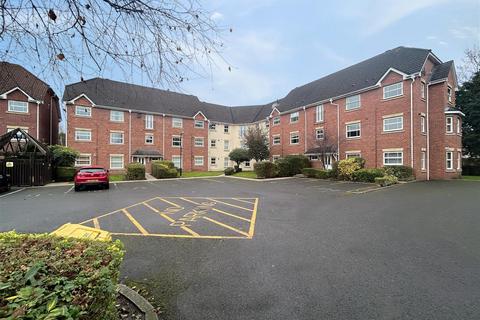 2 bedroom flat for sale, Kentmere Road, Timperley