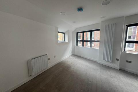 Block of apartments to rent, Dunstable Place, Luton LU1