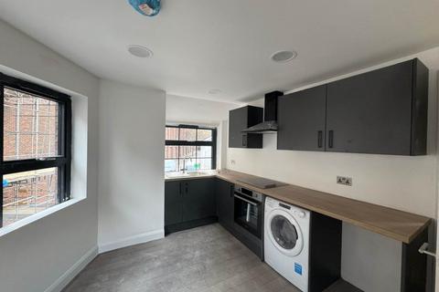 Block of apartments to rent, Dunstable Place, Luton LU1