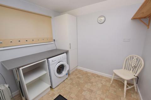 4 Amesbury Avenue, Grimsby, DN33 3HR