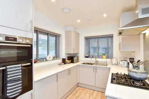 3 bedroom detached house for sale, Celandine Way, Newhaven, East Sussex