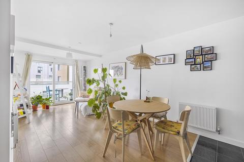 2 bedroom apartment for sale, 25 Barge Walk, London