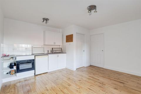 2 bedroom maisonette for sale, Radcliffe Road, West Bridgford NG2