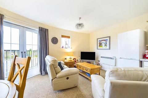 2 bedroom apartment for sale, Agincourt Drive, Hill Top View, Gilstead