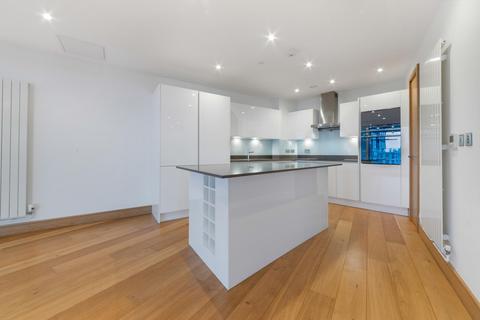 3 bedroom apartment to rent, Arena Tower, Canary Wharf, London, E14