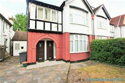 2 bedroom flat to rent, Green Lane, Hendon, NW4