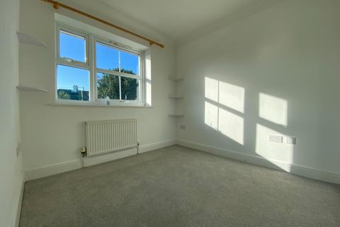 10 Goodwin Close, Deal, CT14 9FL