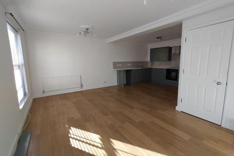 2 bedroom house to rent, Grosvenor Place South