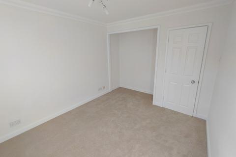 2 bedroom house to rent, Grosvenor Place South