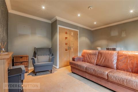 11 Whitehead Close, Greenfield, Oldham, OL3 7PP