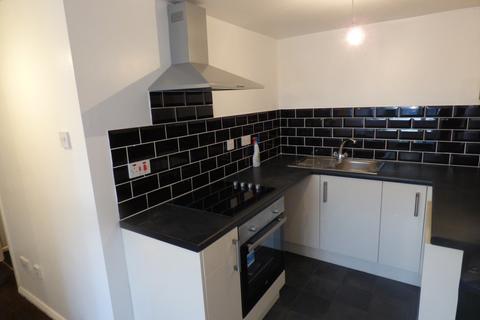 1 bedroom flat to rent, 31-33 Crescent Road, Luton LU2