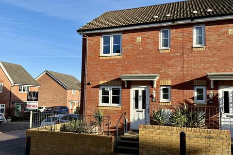 2 bedroom semi-detached house to rent, Meadow Rise, Newton Abbot