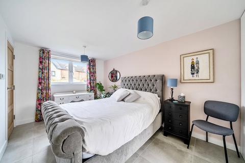 Orchard Lodge, 2b Newcourt Road, Topsham, Exeter, EX3 0BT