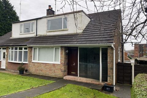 2 bedroom semi-detached bungalow for sale, 34 Queensgate Drive, Royton