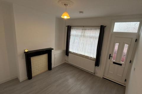 2 bedroom end of terrace house to rent, Cross Street, Rotherham, S63 9HR