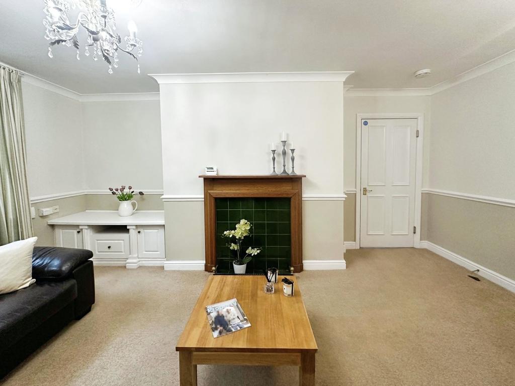 Apartment in Manchester - View 4
