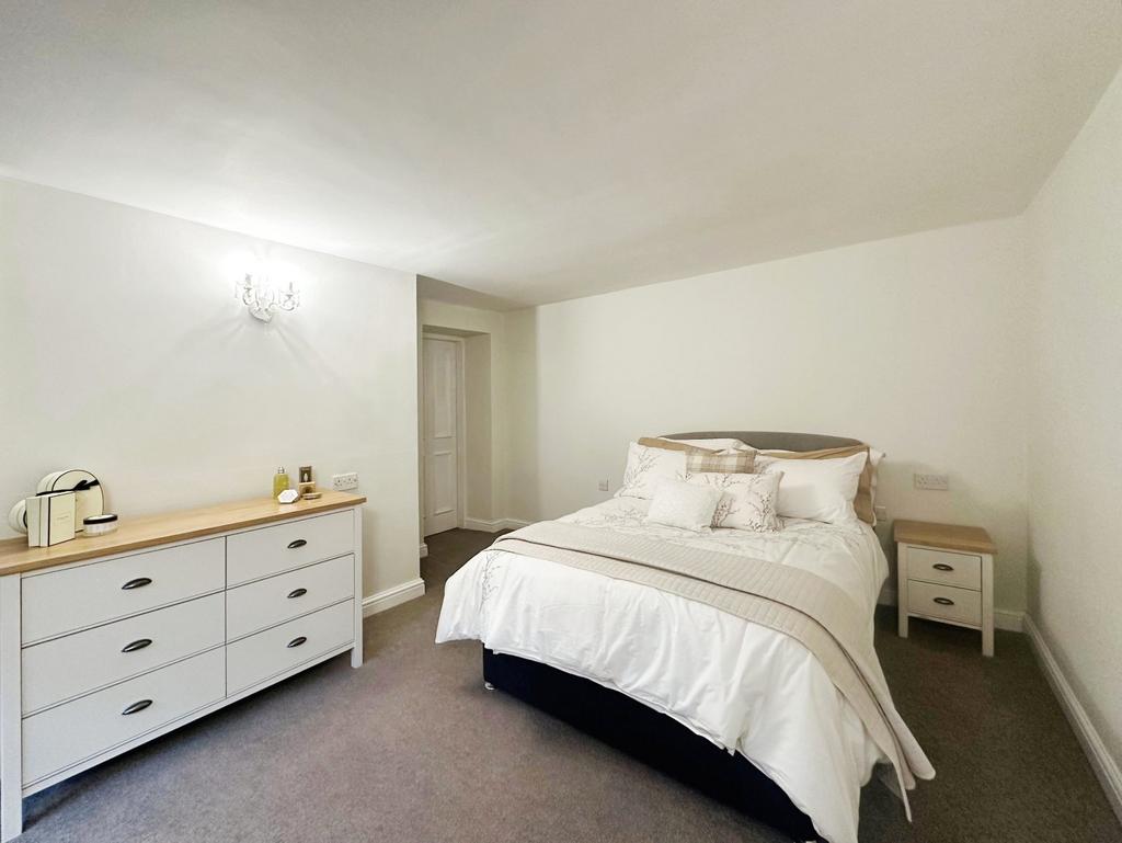 Apartment in Manchester - More
