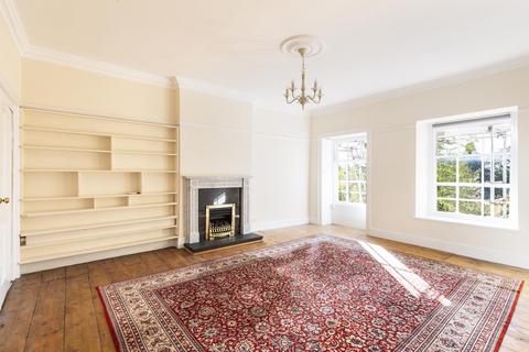 2 bedroom flat to rent, Flat  (Second Floor), Richmond Terrace, BS8