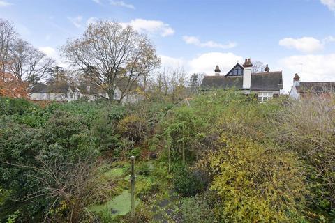 3 bedroom detached house for sale, Station Road, Bramley