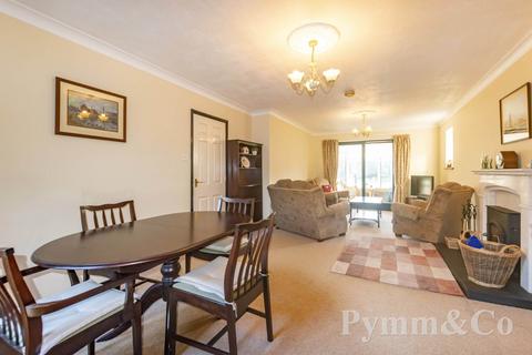 Poachers Lodge Black Street, Gisleham, Lowestoft, NR33 8EJ