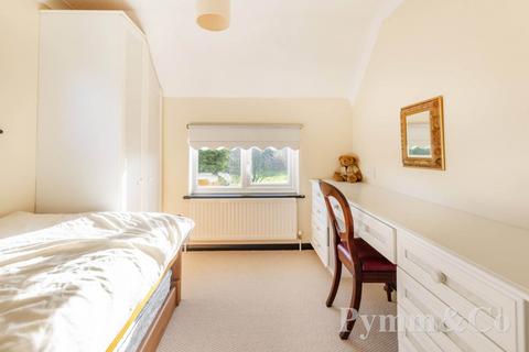 Poachers Lodge Black Street, Gisleham, Lowestoft, NR33 8EJ