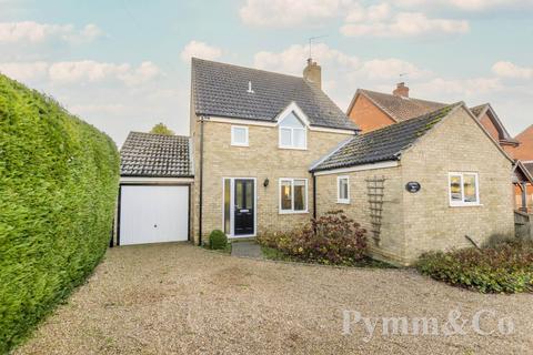 Poachers Lodge Black Street, Gisleham, Lowestoft, NR33 8EJ