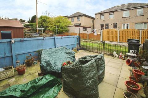 3 bedroom terraced house for sale, Moorside Road, Bradford BD2