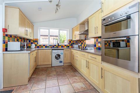 5 bedroom end of terrace house to rent, Court Road, Horfield, Bristol, BS7