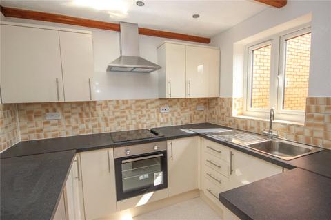 3 bedroom terraced house to rent, Oaktree Crescent, Bradley Stoke, Bristol, BS32