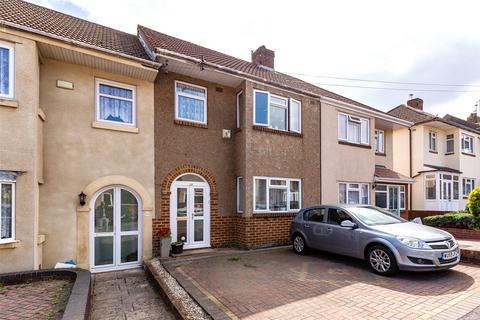 4 bedroom terraced house to rent, Mortimer Road, Filton, Bristol, BS34