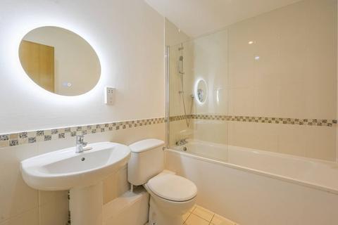 1 bedroom flat for sale, St Davids Square, Isle Of Dogs, London, E14