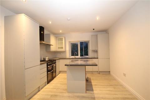 4 bedroom apartment to rent, South Norwood Hill, London, SE25