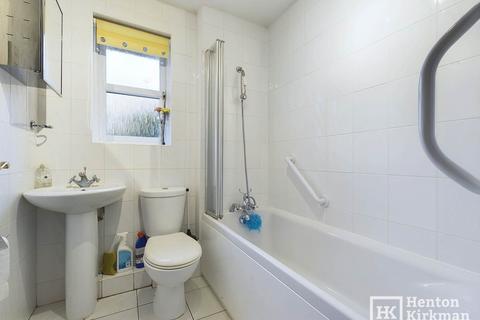 40 Carpenter Close, Billericay, CM12 0EA