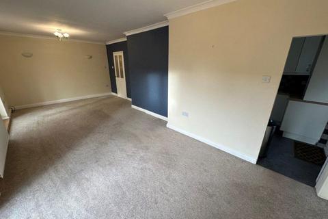 3 bedroom semi-detached house to rent, Fairfax Road, Middleton St George