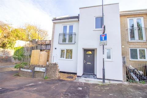 4 bedroom end of terrace house for sale, Greenbank Road, Bristol BS5