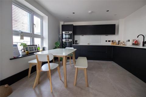 3 bedroom end of terrace house for sale, Charterhouse Yard, Bristol BS5