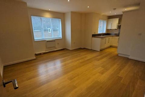 2 bedroom apartment to rent, Holmfield Place, New Haw KT15