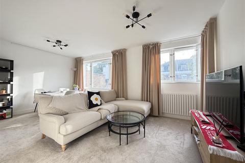 1 bedroom flat for sale, Devonport, Randor Place, London W2