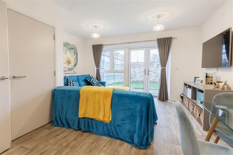 2 bedroom end of terrace house for sale, Chiron Square, Harlow