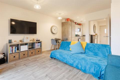 2 bedroom end of terrace house for sale, Chiron Square, Harlow