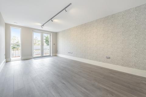 1 bedroom flat to rent, Plassy Road Catford SE6