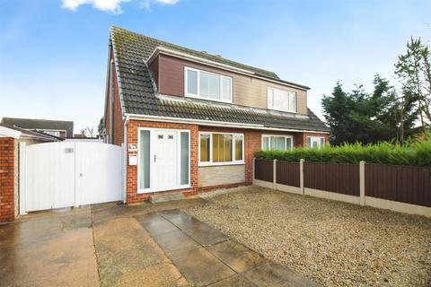 3 bedroom semi-detached house for sale, Rose Avenue, Leeds LS25