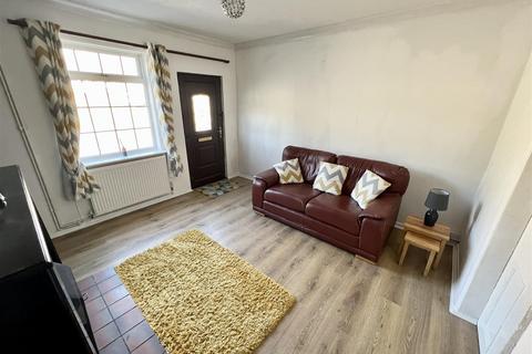 3 bedroom terraced house to rent, Cheadle Road, Stoke On Trent ST10