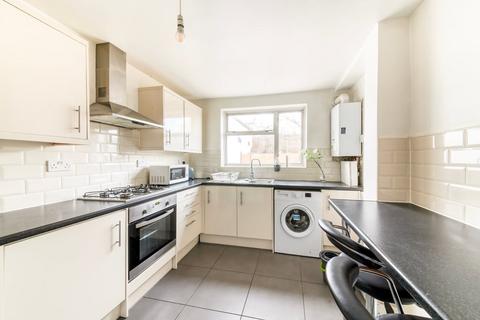 117 Penshurst Road, Thornton Heath, CR7 7EF