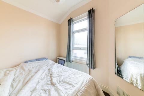 117 Penshurst Road, Thornton Heath, CR7 7EF