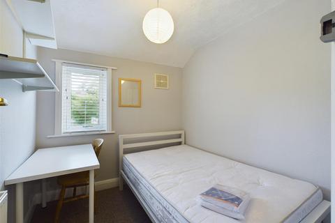 4 bedroom terraced house to rent, Kimberley Road, Brighton